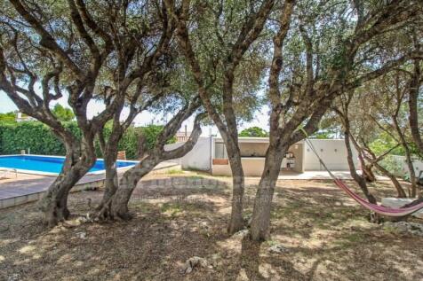 Villa with tourist license in Son Vilar
