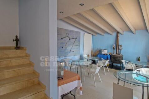 Villa with tourist license in Son Vilar
