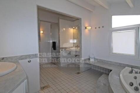Villa with tourist license in Son Vilar