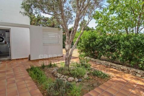 Villa with tourist license in Son Vilar