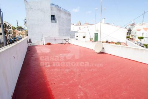 House with patio in Es Castell - Terrace