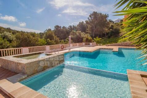 Apartment in Son Bou