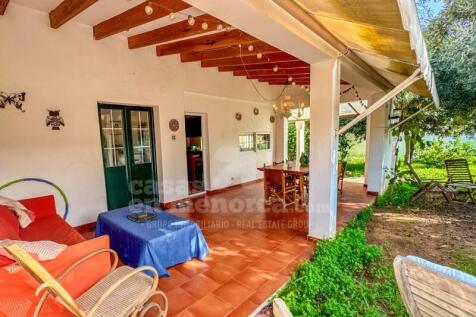 Menorcan house with large garden