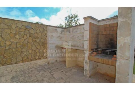 Licensed villa in Binisafua