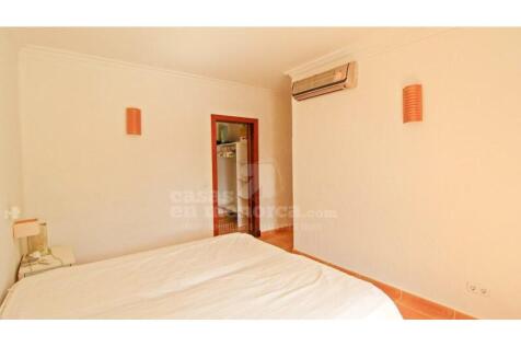 Licensed villa in Binisafua