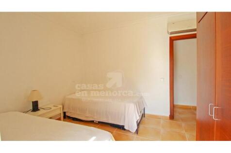 Licensed villa in Binisafua