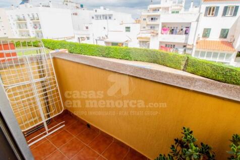 Apartment with pool in Mahon