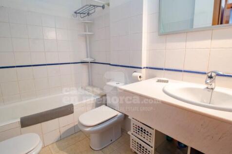 Apartment with pool in Mahon