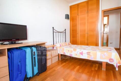 Apartment with pool in Mahon