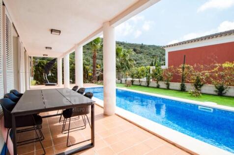Villa in Cala Ratoli Menorca