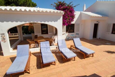 Licensed villa in Canutells - Menorca