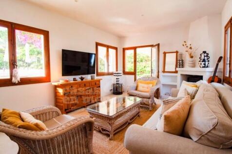 Licensed villa in Canutells - Menorca