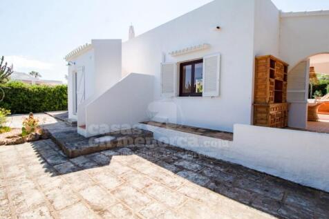 Licensed villa in Canutells - Menorca