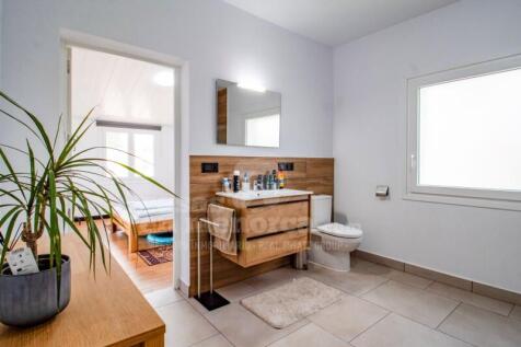 Bathroom Chalet Binixica