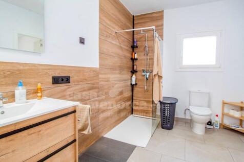 Bathroom Chalet Binixica