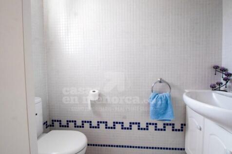 Villa with pool in Addaia