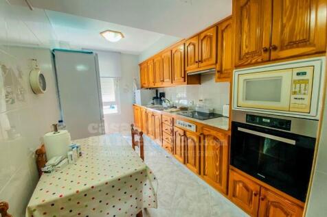 Apartment with patio and garage in Ciutadella - Kitchen
