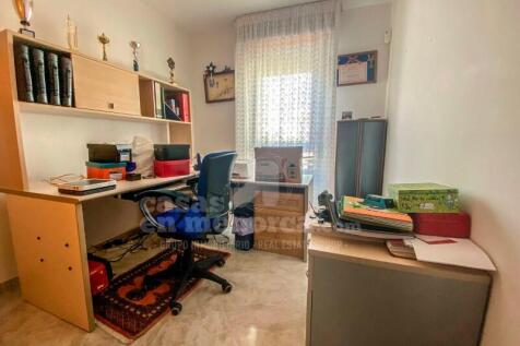 Apartment with patio and garage in Ciutadella