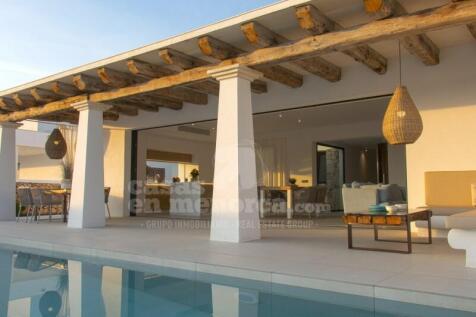Luxury villa in Arenal d&#39;en Castell