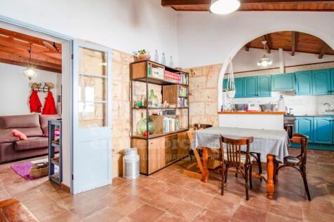 Casa Sant Lluis Dining Room