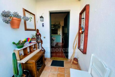 Semi-detached house in Cala&#39;n Blanes