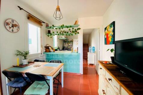 Semi-detached house in Cala&#39;n Blanes