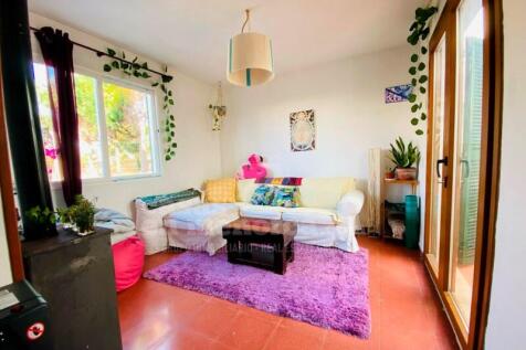 Semi-detached house in Cala&#39;n Blanes