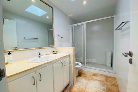 Villa in Coves Noves