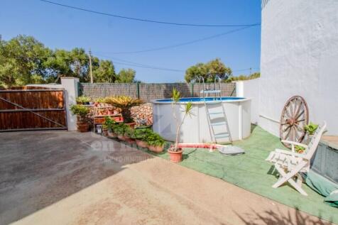 Apartment with private patio in Son Vilar