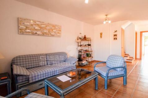 Duplex flat with pool in Es Castell