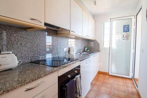Duplex flat with pool in Es Castell