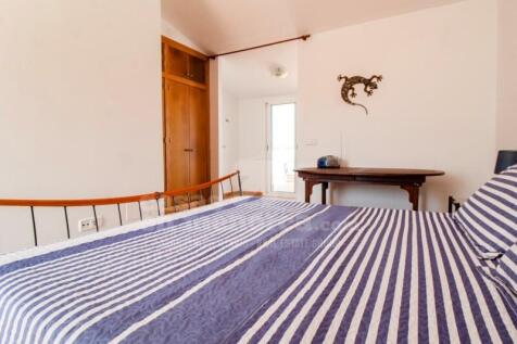 Duplex flat with pool in Es Castell