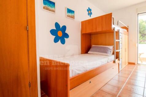 Duplex flat with pool in Es Castell