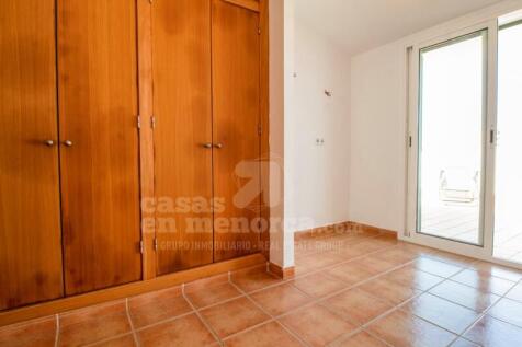 Duplex flat with pool in Es Castell