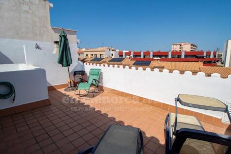 Duplex flat with pool in Es Castell
