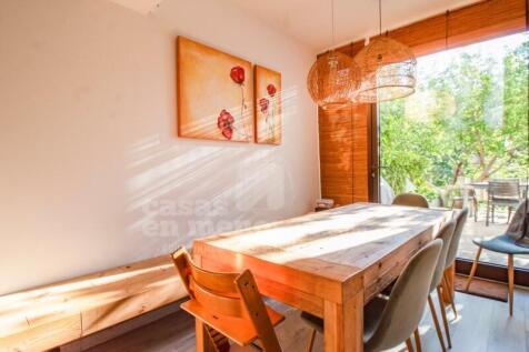 House with patio in Mahon