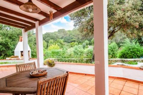 country house with pool in Sa Roca