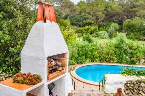 country house with pool in Sa Roca
