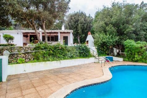 country house with pool in Sa Roca