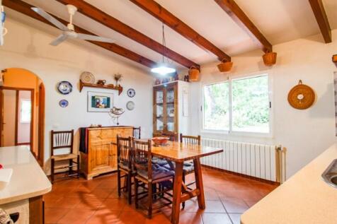 country house with pool in Sa Roca