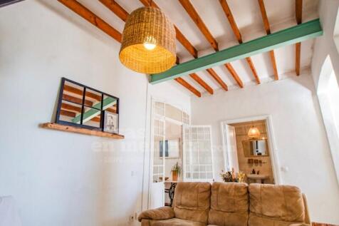 House with garden in Mahon - Living room