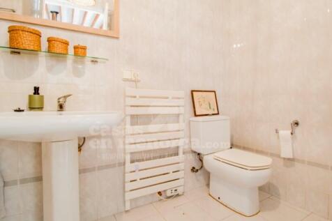 House with garden in Mahon - Bathroom