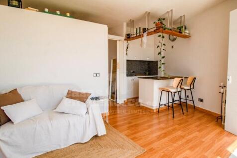 Apartment with views in Coves Noves