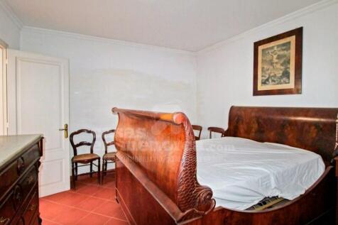 Entire house in Centro Mahon
