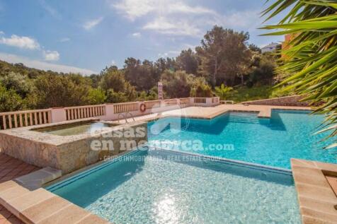 Apartment in Son Bou