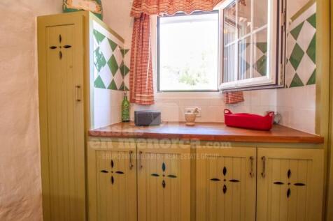 Detail of the kitchen Casa Menorca