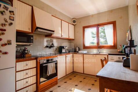Villa with pool near the beach in Arenal den Castell
