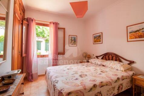 Villa with pool near the beach in Arenal den Castell