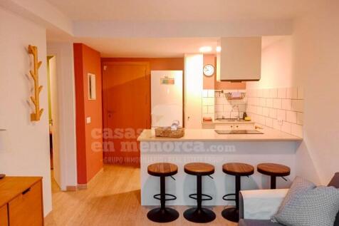 Apartment with tourist license in Cala Blanca