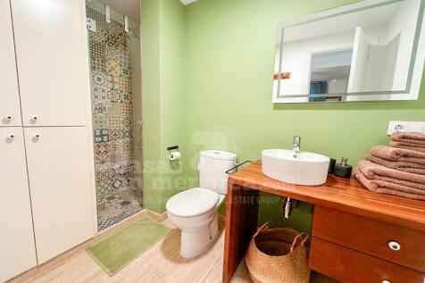 Apartment with tourist license in Cala Blanca
